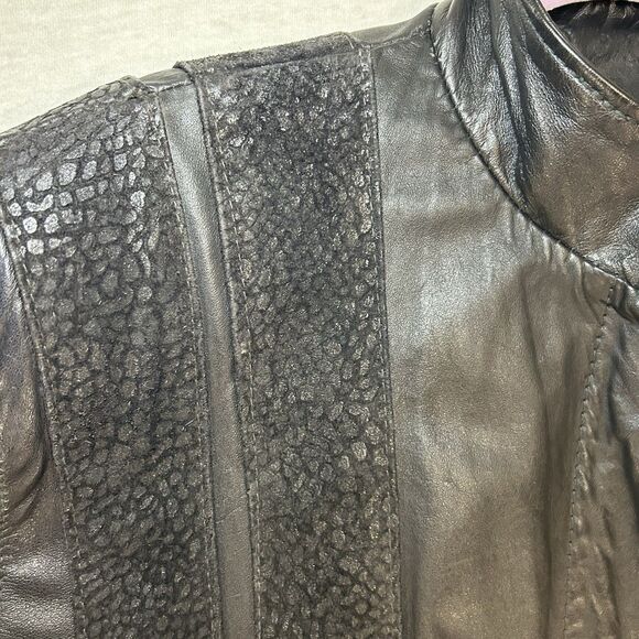 Vintage Comint Black Leather Jacket w/shoulder pads Women's Large Argentina - Picture 2 of 12